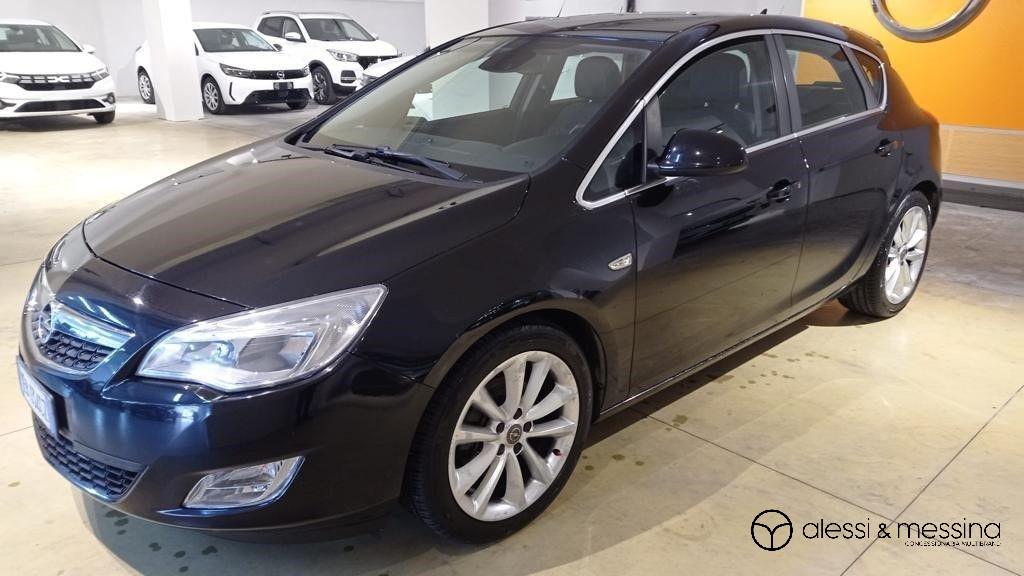 Opel Astra  1.7 CDTI 125 CV 5p. Cosmo