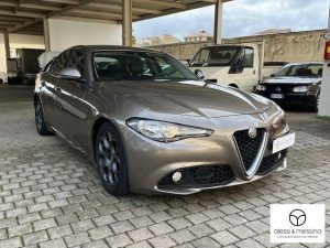 Alfa Romeo Giulia  2.2 Turbodiesel 150 CV AT8 Busin.